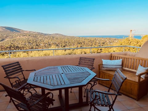 Patio, Sea view