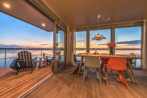 Balcony/Terrace, Dining area, Sea view, Sunrise, Sunset