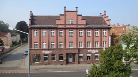 Property building, Facade/entrance