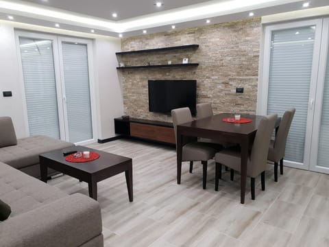 Divcibare Delux Apartman Apartment in Zlatibor District, Serbia