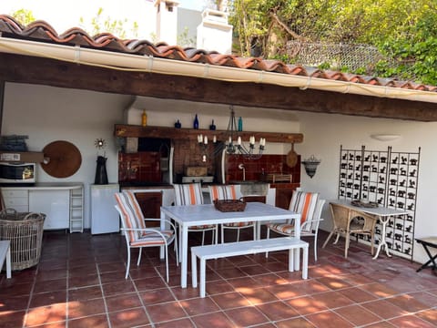 Villa la Grande Bastide piscine et tennis collectif Villa in Cassis