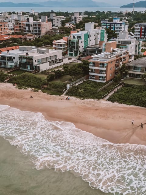 Property building, Bird's eye view, Beach