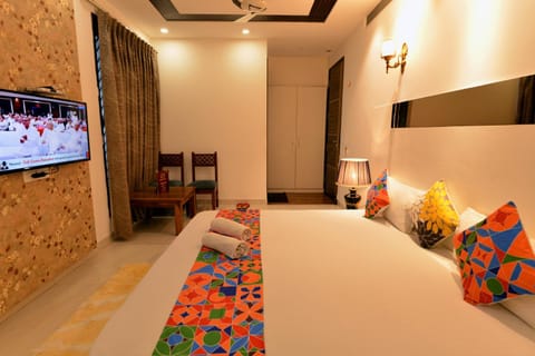 Hotel The Yellow Hotel in Chandigarh