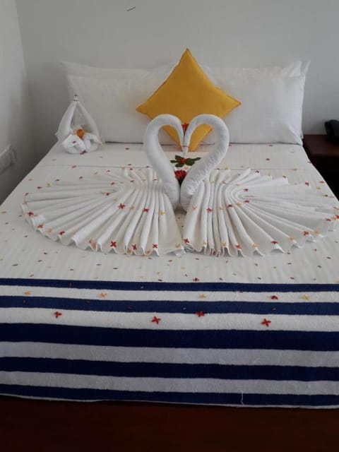 J7 Villaj Resort Hotel in Sri Lanka