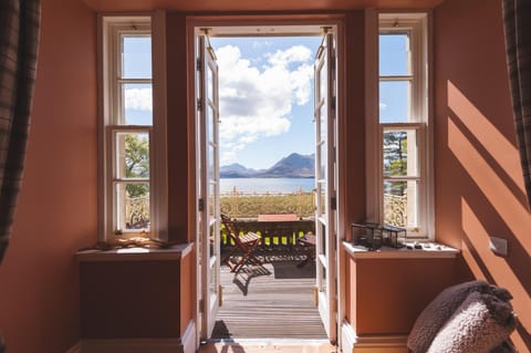 Balcony/Terrace, Balcony/Terrace, Mountain view, Sea view, Sea view