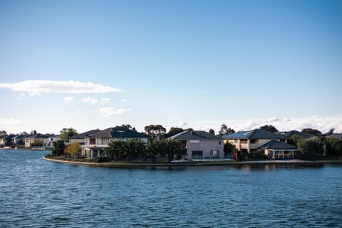 Day, Natural landscape, Lake view