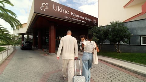 Ukino Palmeiras Village - 24h All Inclusive Hotel in Porches