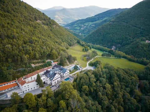 Nearby landmark, Day, Natural landscape, Bird's eye view, Garden, Mountain view