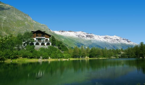 Property building, View (from property/room), Lake view, Mountain view