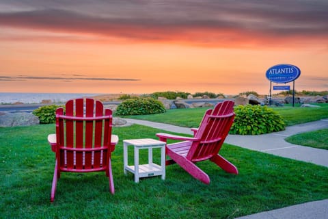 Atlantis Oceanfront Inn Gloucester Hotel in Gloucester