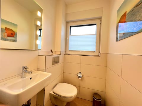 Haus Strandidyll Penthouse Auf der Gast 38e, Whg. 6 Apartment in Friesland