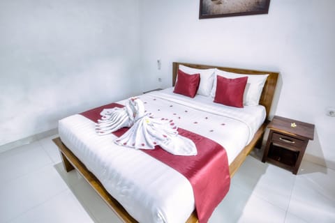 Indah Guest House Nusa Penida Bed and Breakfast in Nusapenida