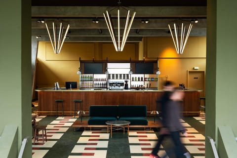 Restaurant/places to eat, Lobby or reception, Lounge or bar