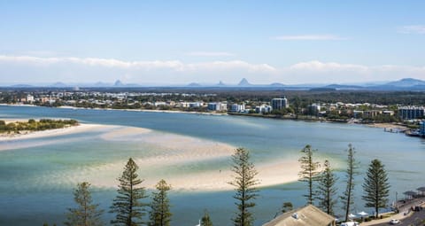 Centrepoint Apartments Caloundra Apartment hotel in Golden Beach