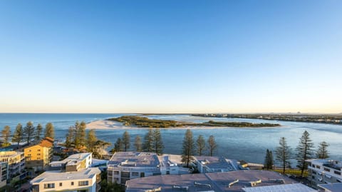 Centrepoint Apartments Caloundra Appartement-Hotel in Golden Beach