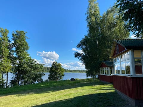 Property building, Day, Natural landscape, Lake view, River view