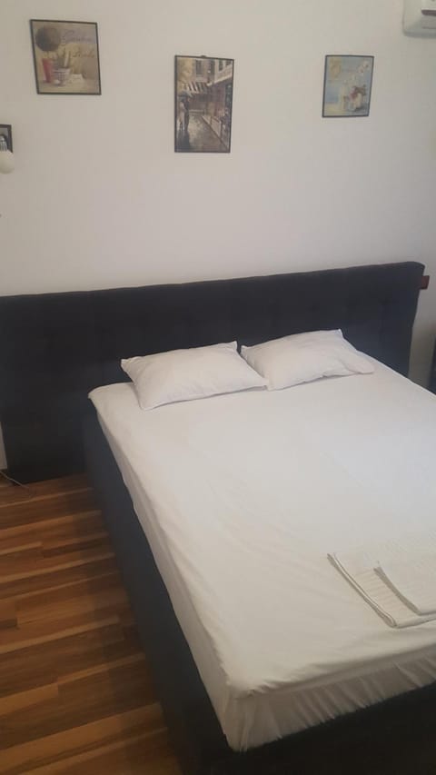 Pensiunea Corina Boutique Chambre d’hôte in Craiova