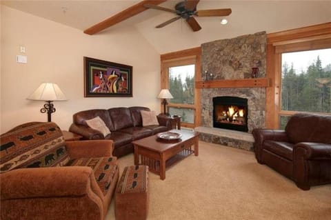 Private 3 Bedroom Townhome Located In East Keystone With Access To A Firepit, Hot Tub, And Billiards Maison in Keystone