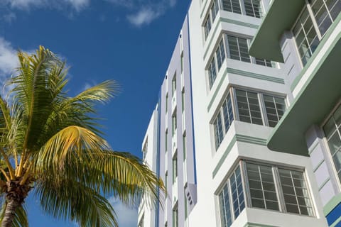The Gabriel Miami South Beach, Curio Collection by Hilton Resort in Flamingo Lummus