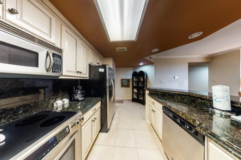 Four Seasons Of Romar #101 East Apartment in Orange Beach