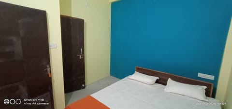 MAYUR paying Guest house Bed and Breakfast in Varanasi