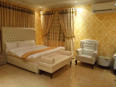 White Lodge Guest House Alojamiento y desayuno in Islamabad