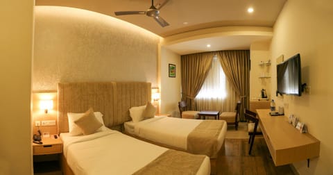 Hotel Riveria by Raj Hotel in Kerala