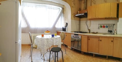 Апартаменты на улице Розыбакиева, 275-2 Apartment in Almaty