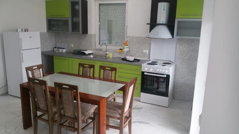 XXL APARTAMENT CITY CENTAR 1 Apartamento in Bitola