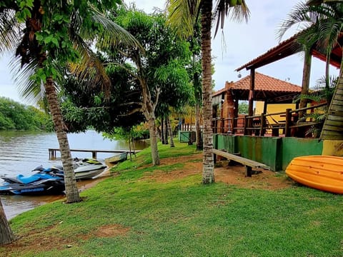 CASA AMARELA Beira Rio Guriri House in State of Espírito Santo, Brazil