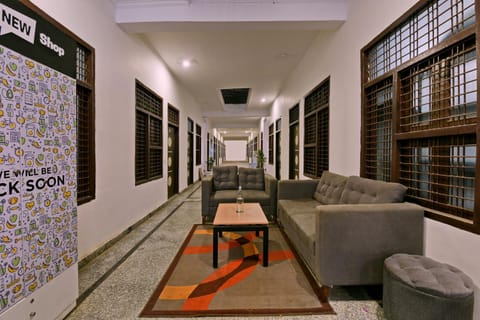 Hotel Ratiram Palace Hotel in Noida