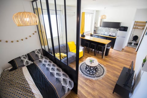 Appartement Hypercentre+ place de parking privée Condominio in Saint-Denis