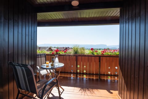 Balcony/Terrace, Balcony/Terrace