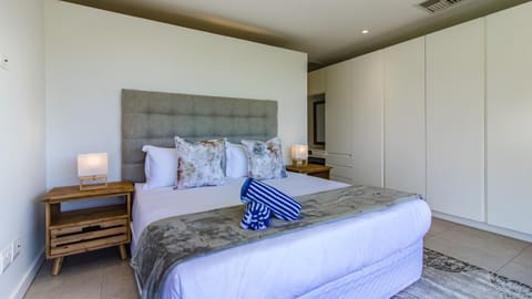 3 Bedroom Villa With Private Pool - OCE331 Villa in Dolphin Coast