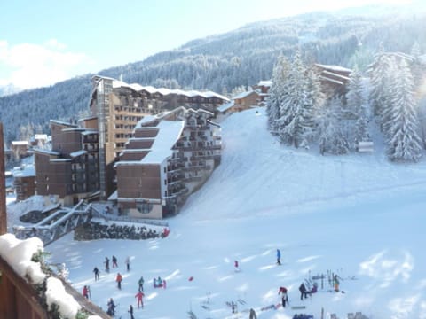 T3 Montagne, 2 chambres, centre station, skis aux pieds - FR-1-513-38 Apartment in Les Allues