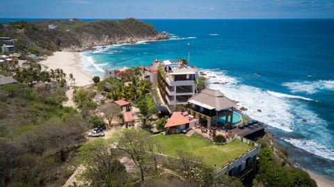 Facade/entrance, Bird's eye view, Sea view