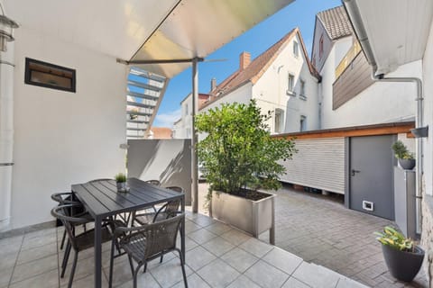 Balcony/Terrace, Inner courtyard view