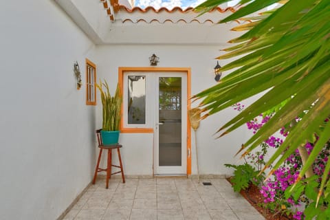 Marvelous holiday home - villa La Caleta Casa de campo (Villa) in Canary Islands