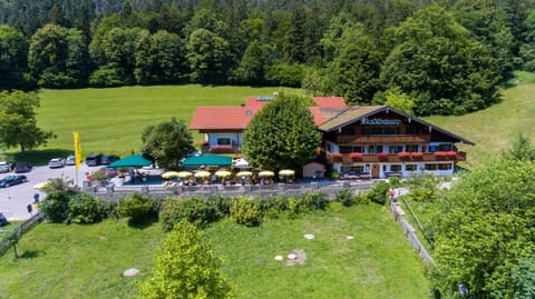 Alpengasthof Madlbauer Alojamiento y desayuno in Bad Reichenhall