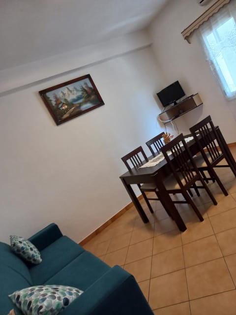 Apartament Gloria&Mitati Apartment in Vlorë County, Albania