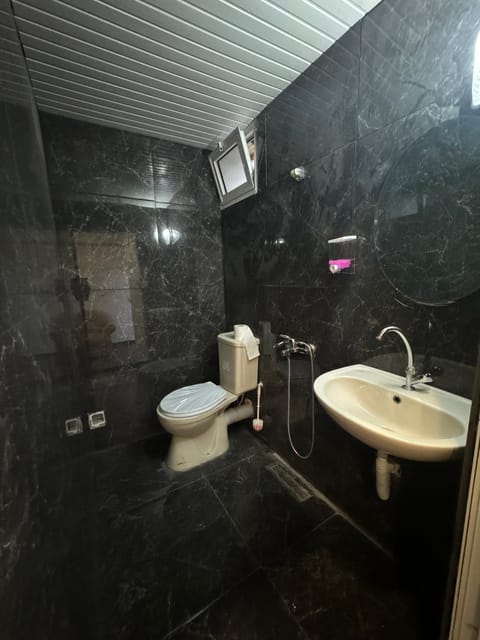 Başkent Pansiyon Vacation rental in Nicosia City