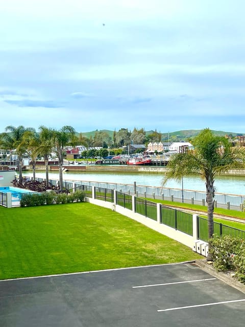 Day, Natural landscape, Pool view, River view, Sea view, Swimming pool