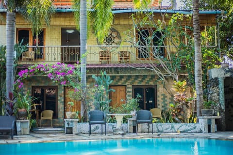 Property building, Swimming pool