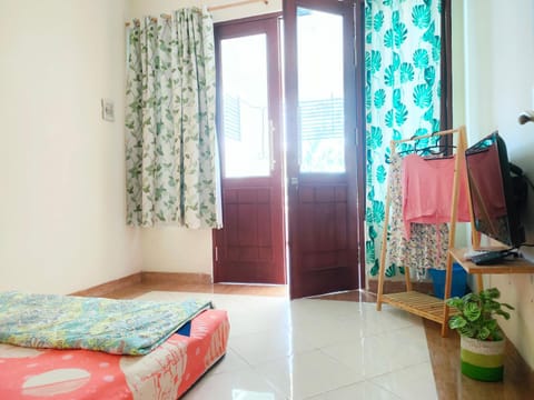 Green Surabaya Homey Bed and Breakfast in Surabaya