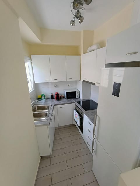 Coffee/tea facilities, toaster, kitchen