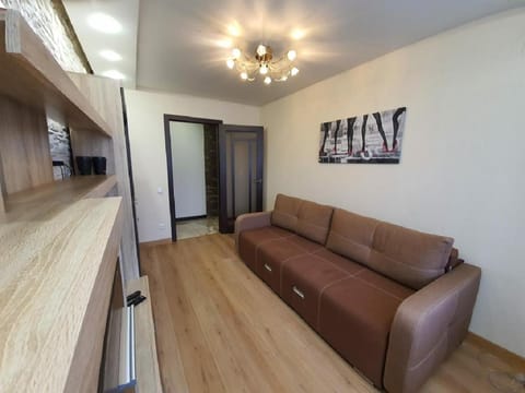 New apartment on prospekt Nauki Apartment in Kharkiv