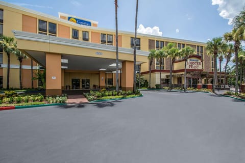 Comfort Inn Kissimmee by the Parks Hotel in Bay Lake