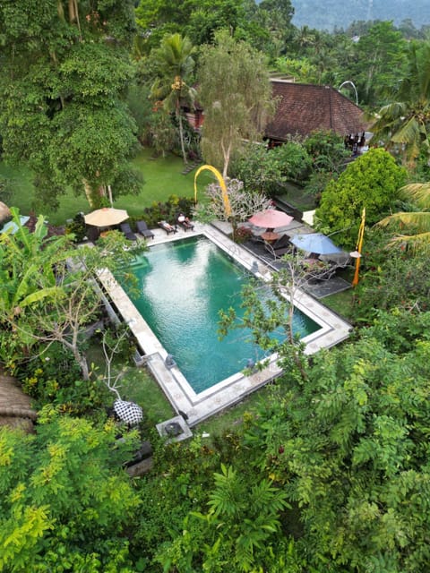 Subak Tabola Villa Bed and Breakfast in Sidemen