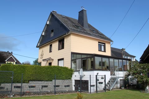 Casa Léon House in Wallonia, Belgium