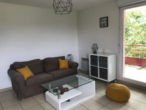 Appartement au milieu des lacs, au bord du Guiers Apartment in Auvergne-Rhône-Alpes